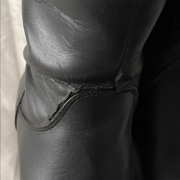 Black Knee-High Boots - Picture 6 of 8